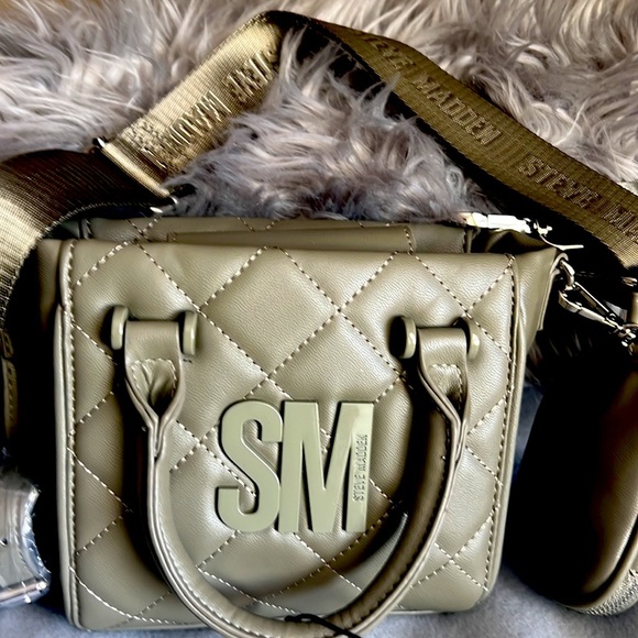 Steve‎ Madden olive Crossbody - Picture 2 of 9